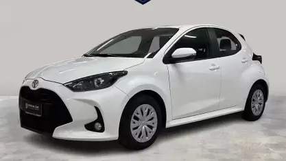 Usata Toyota Yaris Business Edition 72 CV (52 kW) 2023 Bianco Utilitaria