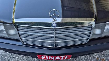 Usata Mercedes 190 185 CV (136 kW) 1986 Grigio Berlina