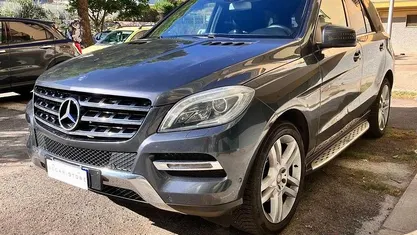 Grigio montagna Usata 2013 Mercedes ML250 Premium SUV | 14.500 € (Buon prezzo)