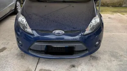 Blu Usata 2011 Ford Fiesta Due volumi | 5000 € (Buon prezzo)