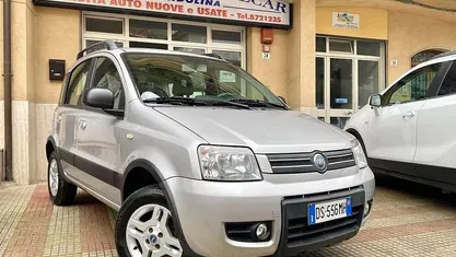 Argento Usata 2007 Fiat Panda 4x4 Climbing Due volumi | 5500 € (Buon prezzo)
