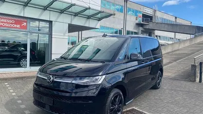 Usata VW Multivan Life 150 CV (110 kW) 2022 Nero Furgone