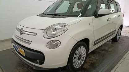 Usata Fiat 500L Living 105 CV (77 kW) 2013 Bianco metallizzato Monovolume