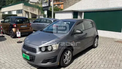 Usata Chevrolet Aveo LS 69 CV (50 kW) 2012 Grigio Utilitaria