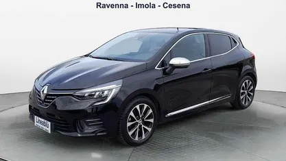 Usata Renault Clio V Equilibre 145 CV (106 kW) 2023 Nero Utilitaria