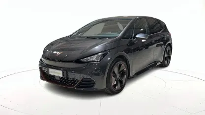Usata Cupra Born 69 kW (95 CV) 2022 Grigio pastello Utilitaria