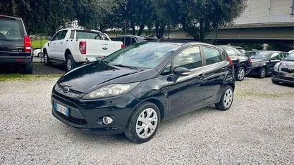 Usata Ford Fiesta Titanium 82 CV (60 kW) 2010 Nero Utilitaria