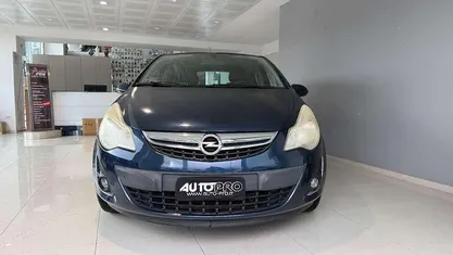 Usata Opel Corsa Club 86 CV (63 kW) 2012 Blu/azzurro Utilitaria