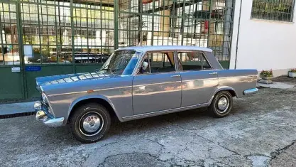 Käytetty Fiat 2100 82 HP (60 kW) 1960 Harmaa Sedan