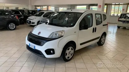 Usata Fiat Qubo Lounge 70 CV (51 kW) 2018 Bianco Monovolume