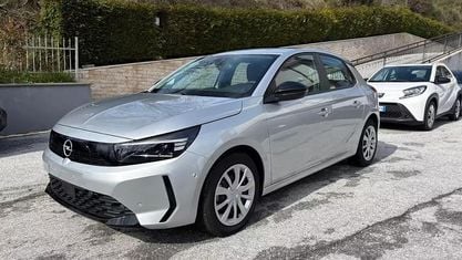 Usado Opel Corsa Edition 101 CV (74 kW) 2025 Gris Utilitario