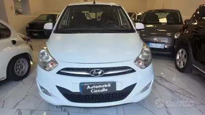 Usata Hyundai i10 Edition 69 CV (50 kW) 2012 Bianco Utilitaria