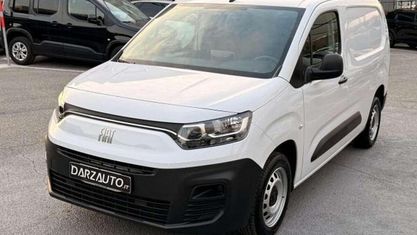 Usado Fiat Doblò 102 HP (75 kW) 2023 Branco Monovolume