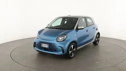 Usata Smart ForFour Electric Drive Passion 60 kW (82 CV) 2020 Blu Berlina