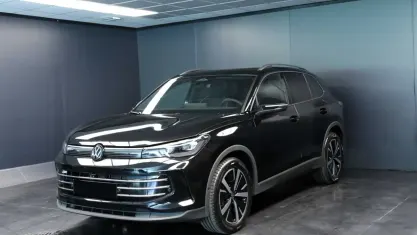 Nuova VW Tiguan Elegance 150 CV (110 kW) 2026 Nera SUV