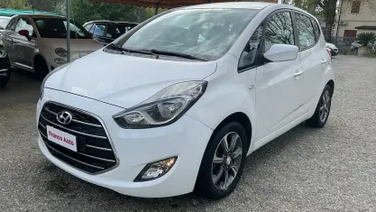 Usata Hyundai ix20 Xpossible 90 CV (66 kW) 2016 Bianco Utilitaria