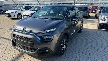 Grigio scuro Usata 2024 Citroën C3 PureTech Due volumi | 13.790 € (Buon prezzo)