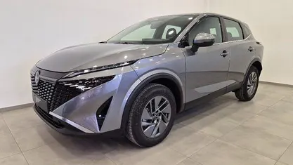 Usata Nissan Qashqai Acenta 140 CV (102 kW) 2024 Vari colori SUV