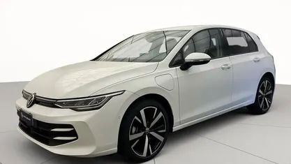 Usata VW Golf VIII Edition 204 CV (150 kW) 2025 Berlina