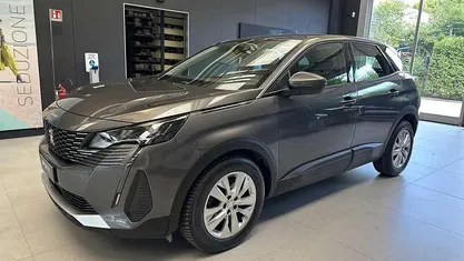 Grigio Usata 2021 Peugeot 3008 Active SUV | 19.950 € (Buon prezzo)