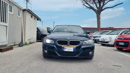 Begagnad BMW 320 163 HK (119 kW) 2009 Svart Kombi