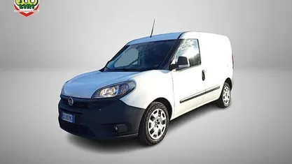 Bianco Usata 2021 Fiat Doblò Lounge Monovolume | 10.990 € (Buon prezzo)