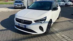 Bianco / tetto nero Usata 2023 Opel Corsa Design & Tech Due volumi | 12.490 € (Ottimo prezzo)