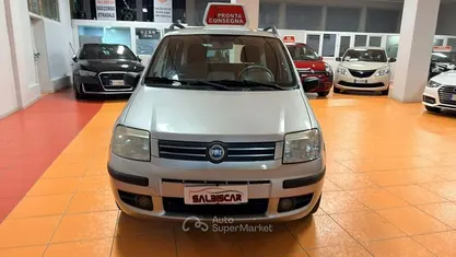 Grigio Usata 2007 Fiat Panda Dynamic Tre volumi | 2999 € (Ottimo prezzo)