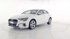 T9 bianco ibis Usata 2022 Audi A3 Sportback Advanced Tre volumi | 26.900 € (Buon prezzo)