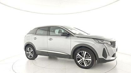 Używany Peugeot 3008 Allure 131 KM (96 kW) 2024 Srebrny SUV