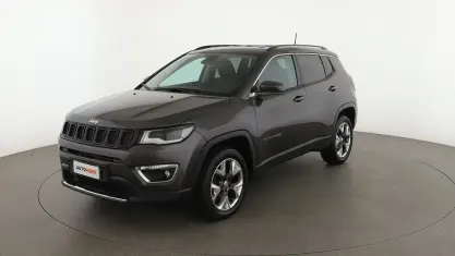 Usata Jeep Compass Limited 140 CV (102 kW) 2019 Grigio SUV