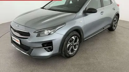Usata Kia XCeed Urban 120 CV (88 kW) 2019 Argento SUV
