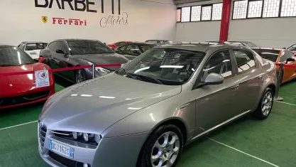 Usata Alfa Romeo 159 150 CV (110 kW) 2008 Marrone Berlina