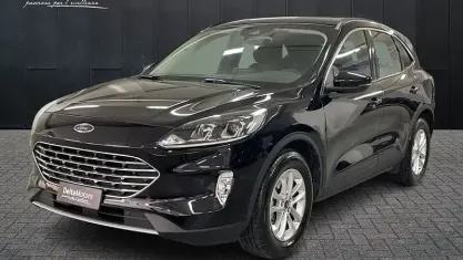 Usata Ford Kuga Business Edition 120 CV (88 kW) 2022 Nero metallizzato SUV