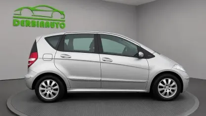 Usata Mercedes A160 Avantgarde 116 CV (85 kW) 2008 Grigio Berlina