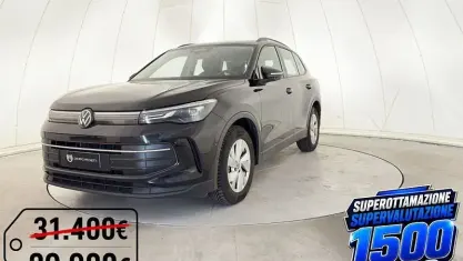 Usata VW Tiguan Life 150 CV (110 kW) 2024 Nero SUV