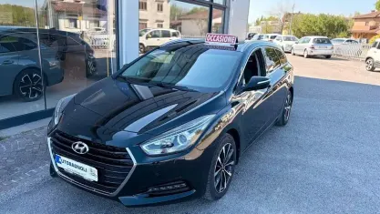Usata Hyundai i40 141 CV (103 kW) 2017 Nero Station wagon