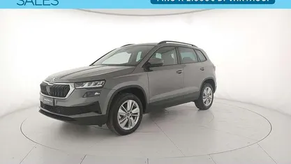 Usata 2025 Skoda Karoq Executive SUV | 31.900 € (Buon prezzo)