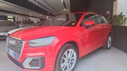 Usata Audi Q2 Sport 116 CV (85 kW) 2016 Rosso SUV