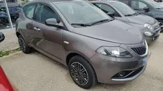 Grigio Usata 2022 Lancia Ypsilon Gold Due volumi | 12.500 € (Buon prezzo)