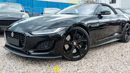 Usata Jaguar F-Type First Edition 450 CV (330 kW) 2020 Nero Cabrio