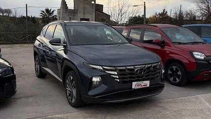 Käytetty Hyundai Tucson 116 HP (85 kW) 2021 Sininen Katumaasturi