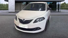 Bianco Usata 2023 Lancia Ypsilon Gold Due volumi | 11.900 € (Buon prezzo)