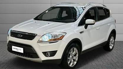 Bianco Usata 2011 Ford Kuga Titanium SUV | 4500 € (Ottimo prezzo)