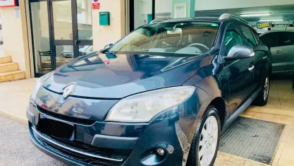 Usata Renault Mégane GrandTour 110 CV (80 kW) 2009 Grigio Station wagon