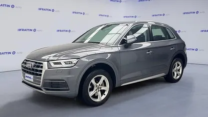 Grigio scuro Usata 2018 Audi Q5 Business SUV | 23.890 € (Ottimo prezzo)