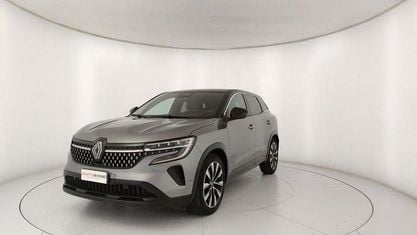 Usata Renault Austral Techno 200 CV (147 kW) 2023 Grigio SUV