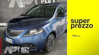 Usata Lancia Ypsilon S 69 CV (50 kW) 2024 Blu Utilitaria