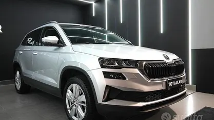 Usata Skoda Karoq 116 CV (85 kW) 2024 Grigio SUV