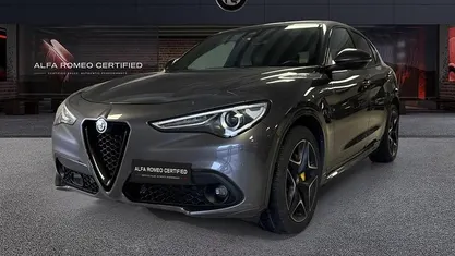 Grigio Usata 2020 Alfa Romeo Stelvio Veloce SUV | 23.700 € (Ottimo prezzo)
